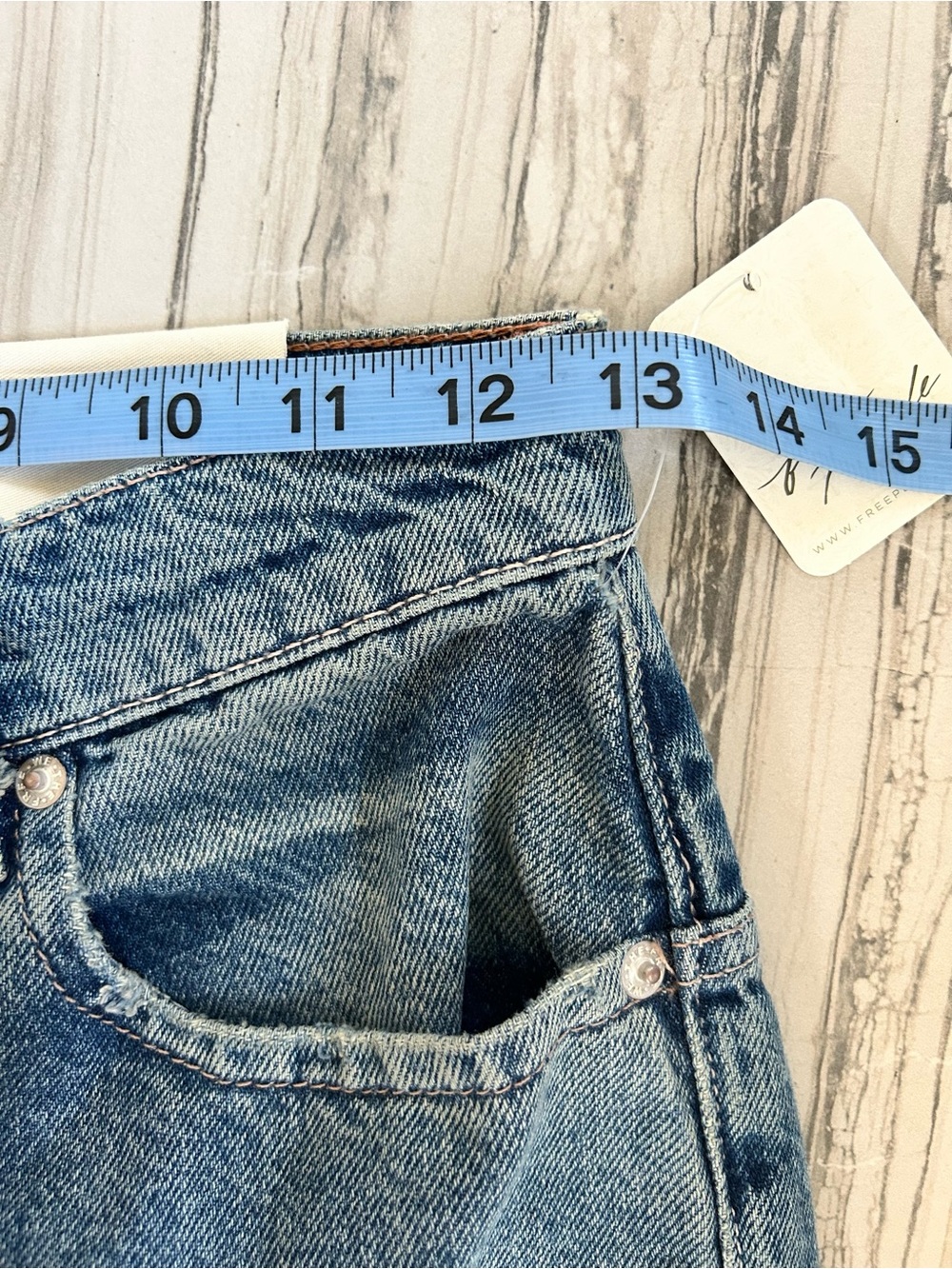 NWT We The Free Tinsley Baggy High-Rise Jeans in Hazey Blue - Picture 12 of 15